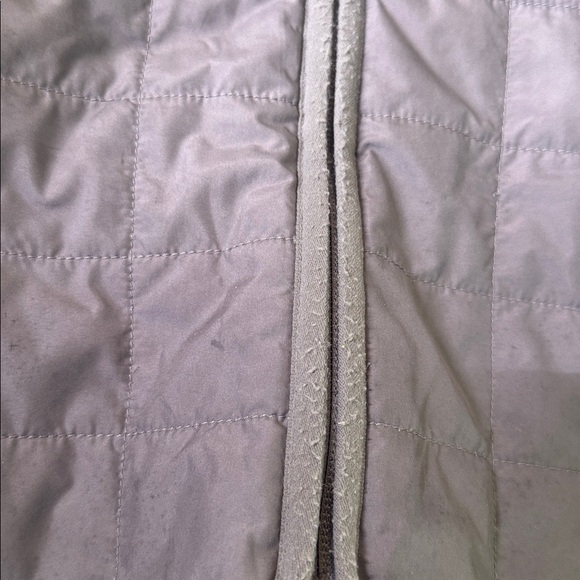 Used The North Face Charcoal Quilted women’s medium light weight Parka - Picture 2 of 5